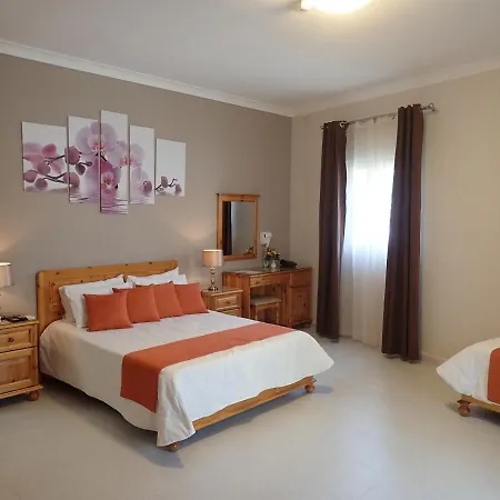 Duncan Guest house